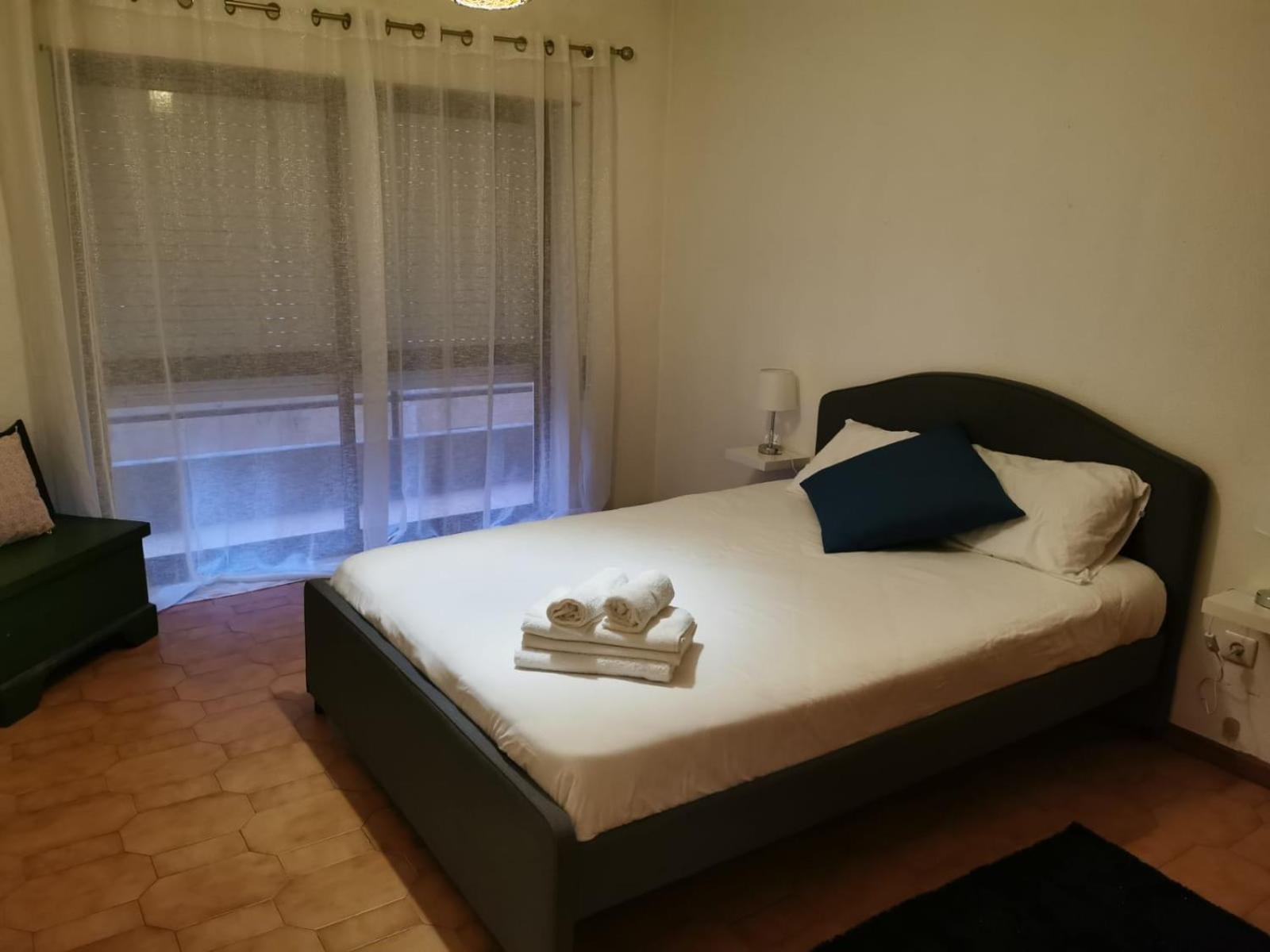 Chill House Apartment ฟิเกราดาฟอซ ภายนอก รูปภาพ